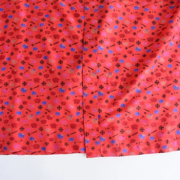 Vintage Tie Silk Red Silk Short Sleeve Button Blouse w Elephants Medium - Picture 7 of 13